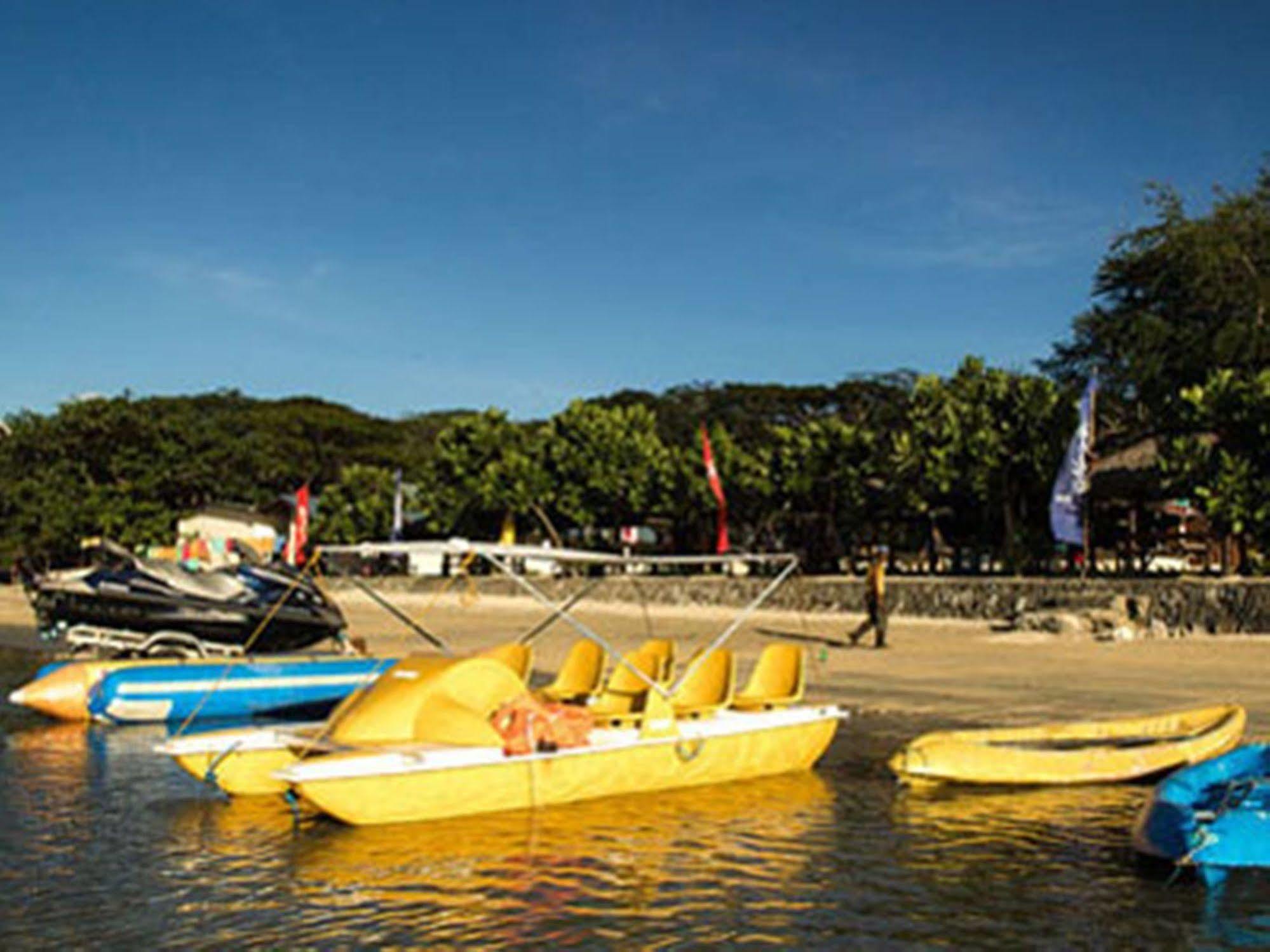 Matabungkay Beach Hotel Lian Kültér fotó