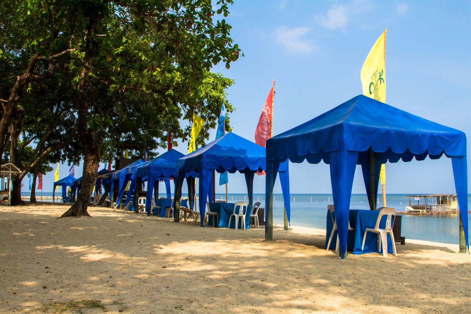 Matabungkay Beach Hotel Lian Kültér fotó